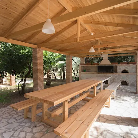 Villagio 3* Lefkada City