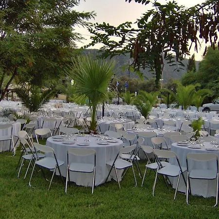 Ξενοδοχείο με διαμερίσματα Villagio